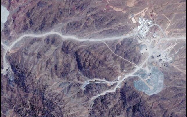 
در کوه کلنگ چیزی نیست؛ کسی به آنجا حمله نمی‌کند