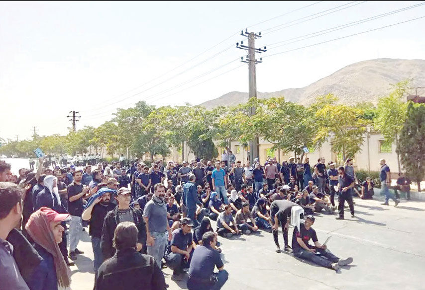 اعتراض کارگران واگن پارس 

باعث تعطیلی کارخانه شد