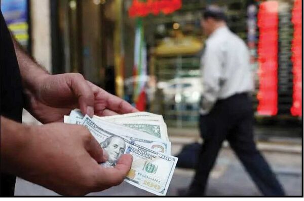 
مقصر گران شدن دلار، سایت‌ها هستند یا سیاست‌ها؟