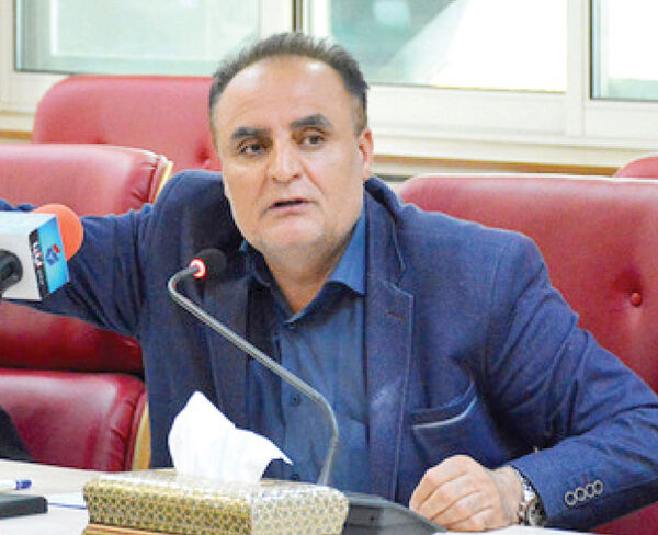 
اسدی: تشکیل شورای عالی کار برای رایزنی بین کارگران و کارفرمایان، ضروری است