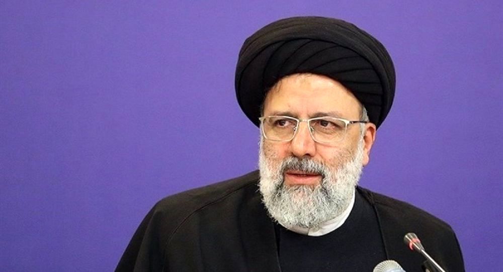 با سوءاستفاده‌کنندگان از موضوع واکسن، قاطعانه برخورد شود