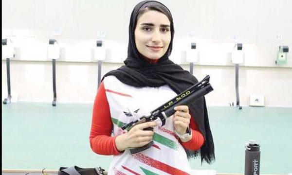 تاریخ‌سازی هانیه رستمیان 

در تیراندازی ایران