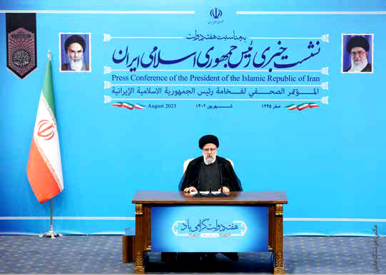 آب و برق رایگان شعار پوپولیستی و فاجعه ملی است