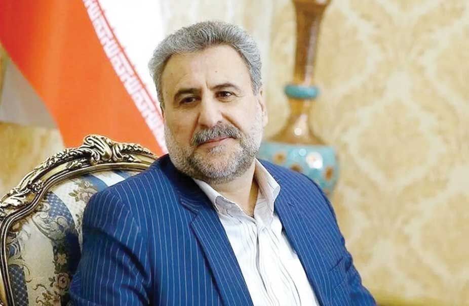 
افراطیون حداقل روزنه‌های باقی‌مانده در دیپلماسی را می‌بندند