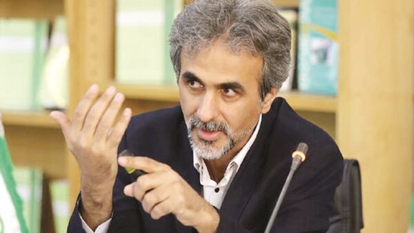 

برخی مراکز درمانی، سلامت مردم را به گروگان گرفته‌اند


