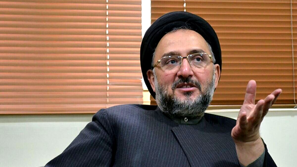 وزیر خارجه پزشکیان و مردم بمانید 