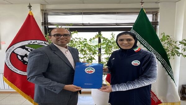 خواهران منصوریان در دنیای مربیگری