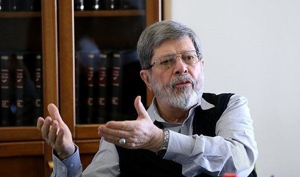 ابراز نگرانی رئیس فرهنگستان 

علوم پزشکی از مهاجرت پزشکان