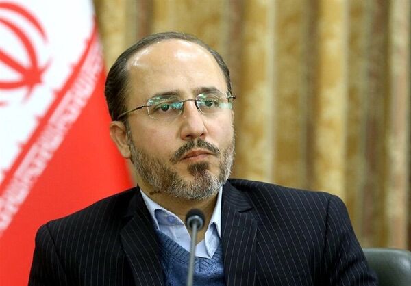 
انتقال «بخشی از هارد و کیس»‌های مجاهدین از آلبانی به ایران