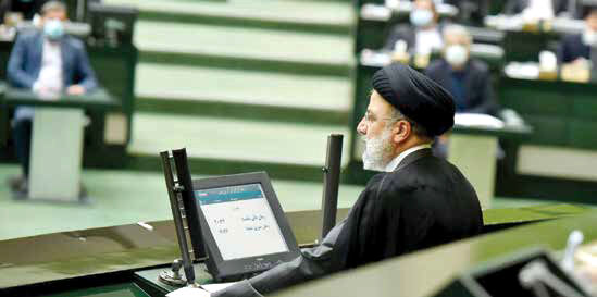 
خبری از رفع مشکلات کشور نیست