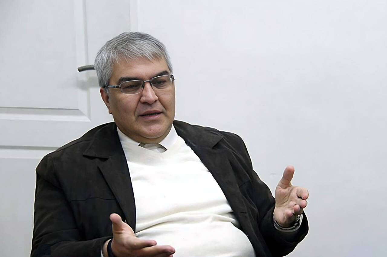 خودروسازان به هیچ‌وجه نباید تولید و اشتغال را حذف کنند