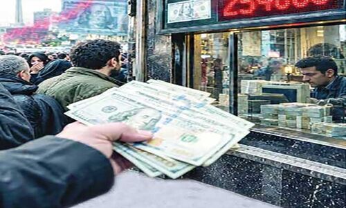 محتمل‌ترین گزینه‌ها برای آینده قیمت دلار چیست؟