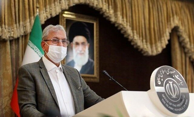 
خاضعانه از هرگونه نقصان متصوری پوزش می‌طلبم