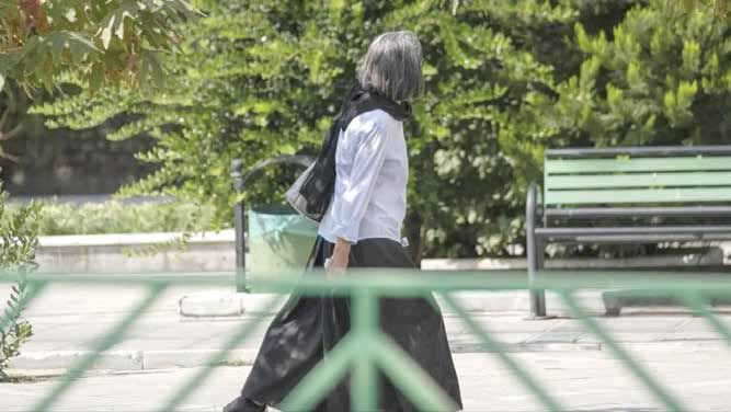 «مسأله حجاب» هرگز نباید پایان یابد!