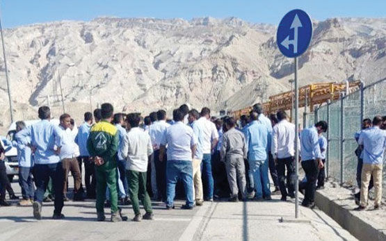 تجمع کارگران مجتمع گاز 

پارس جنوبی
