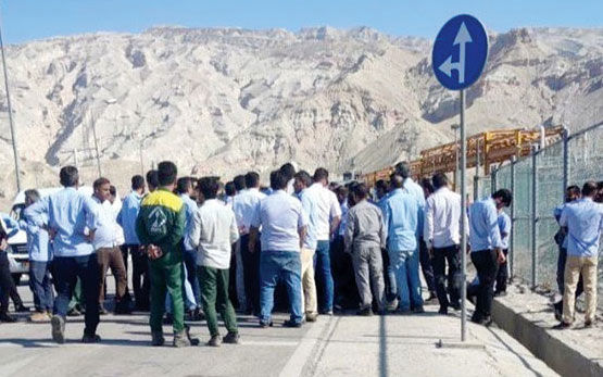 تجمع کارگران مجتمع گاز 

پارس جنوبی