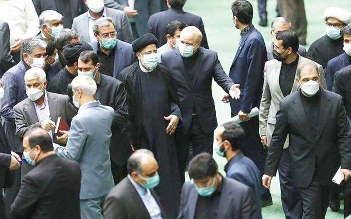 
حاکمیت یکدست
در مسیر انشقاق