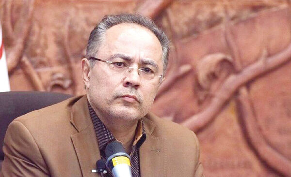 پرداخت حقوق بازنشستگان در اولویت کار دولت است