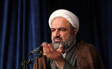 
عموم مردم وارد منطقه جنگی نمی‌شوند