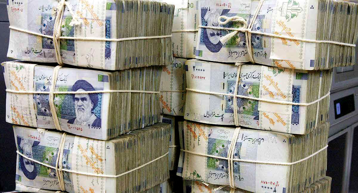افق روشنی از حل مشکلات منابع مالی دولت چهاردهم وجود ندارد