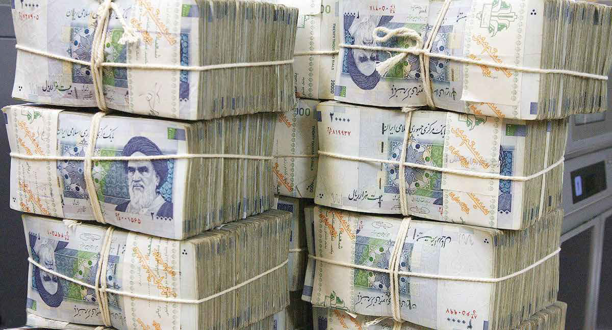 افق روشنی از حل مشکلات منابع مالی دولت چهاردهم وجود ندارد