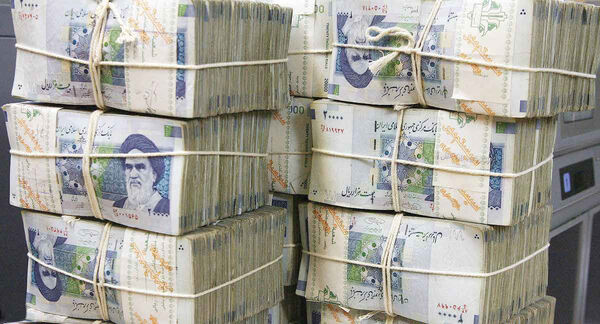 افق روشنی از حل مشکلات منابع مالی دولت چهاردهم وجود ندارد