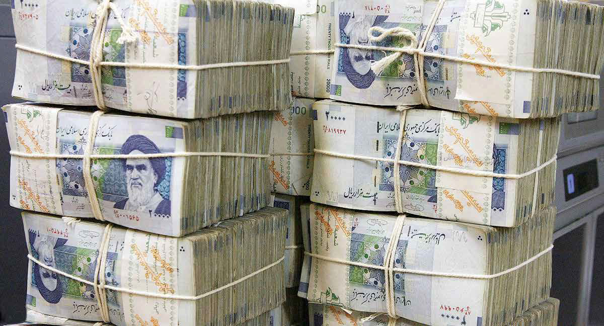 افق روشنی از حل مشکلات منابع مالی دولت چهاردهم وجود ندارد