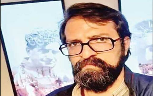 

ما همگی مرده‌ایم، بدنمان سرد نشده!