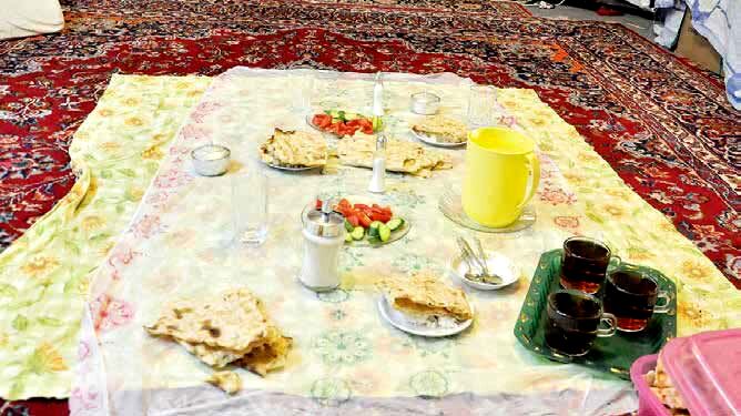 سفره خانواده‌های کارگری در اوج تهی‌بودگی