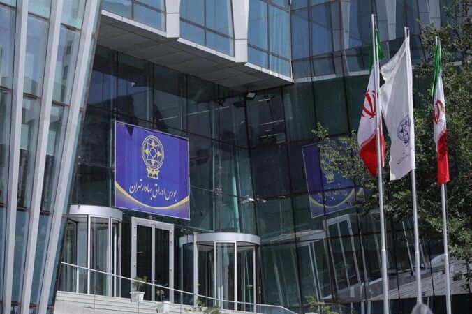 توضیحات بورس تهران درباره پاداش ۹۱۰میلیون تومانی اعضای هیات‌مدیره
