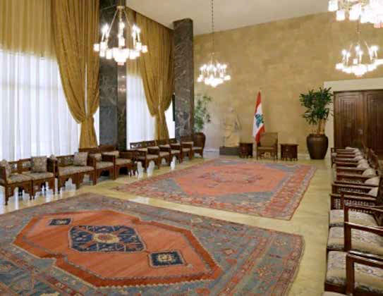 تحمیلِ وقفه از خارج بیروت 