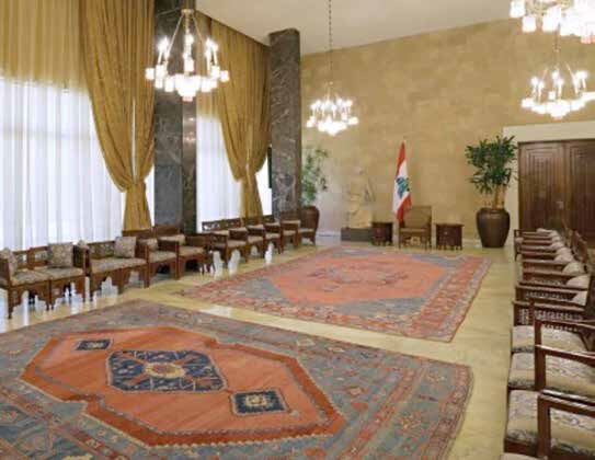 تحمیلِ وقفه از خارج بیروت 
