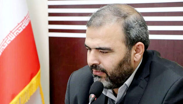 بخشی از منابع صندوق بیمه کارگران را با فروش املاک تامین می‌کنیم