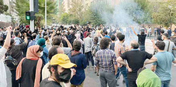 
نوسانات نرخ ارز، فضا را برای نابسامانی‌ها فراهم کرده است