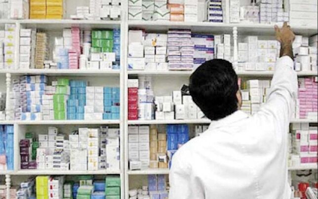 
قیمت‌گذاری دستوری عامل اصلی بحران دارویی کشور است
