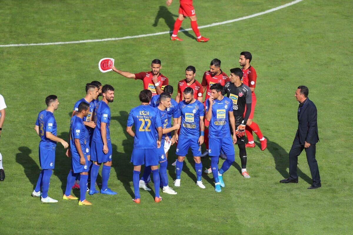 
هیچِ هیچِ هیچ! 
