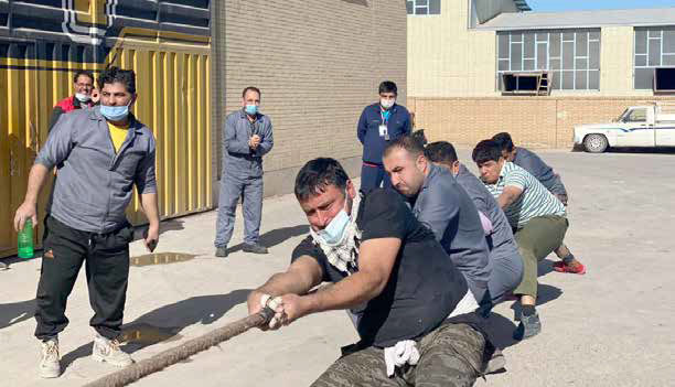 
کارگران دولتی به حقوق قانونی خود دست یافتند
