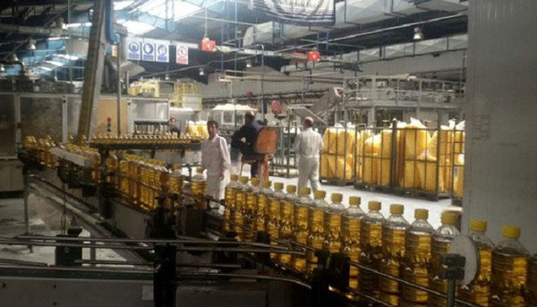 درخواست کارگران روغن نباتی «نینا» برای بازگشایی کارخانه