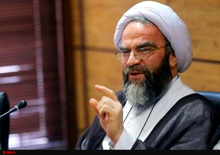  نماز جمعه نباید در دست سخنرانان جناح خاصی باشد 