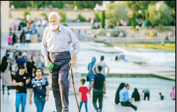 مجلس به افزایش سن بازنشستگی رای داد