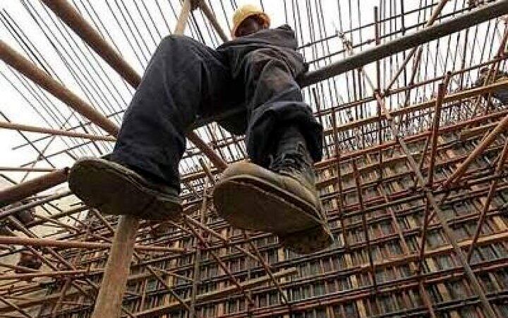 
مشکل‌آفرینی دوباره تامین اجتماعی برای بیمه کارگران ساختمانی