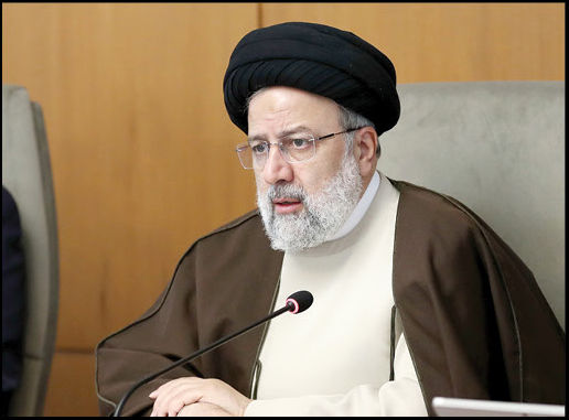 
 با متخلفانی که کالا را با قیمت ارز می‌فروشند، برخورد شود