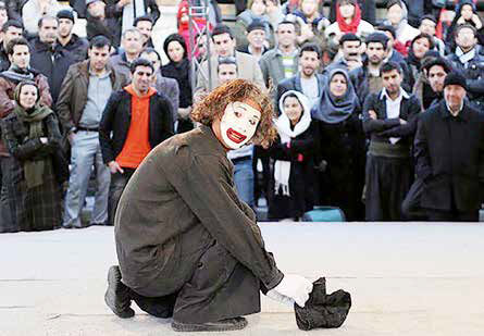 
اتود  زدنی که خطر جانی دارد