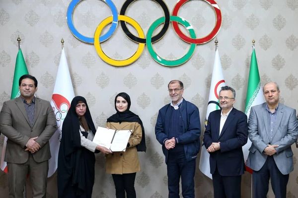 تقدیر از تنها المپین ایران