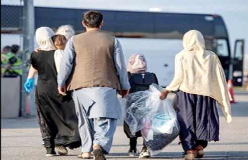 اتباع بیگانه داخل کشور باید دارای مجوز باشند در غیر این صورت مجرمند 