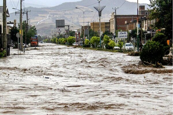 ۷۶ جانباخته و امدادرسانی به ۶۱ هزار نفر در پی سیل