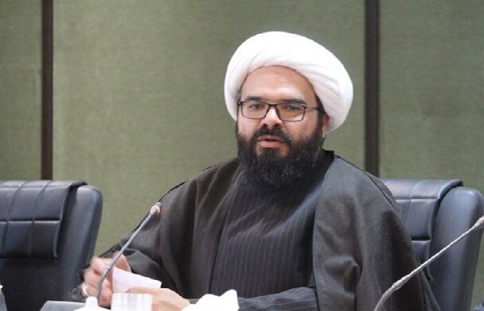 
حرف نزنید، نمی‌گویند لال هستید