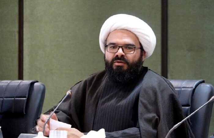
حرف نزنید، نمی‌گویند لال هستید
