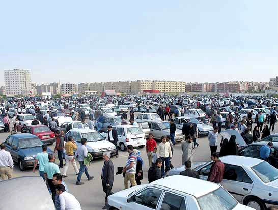 اظهارنظرهای متناقض 
بازار خودرو را آشفته‌تر می کند