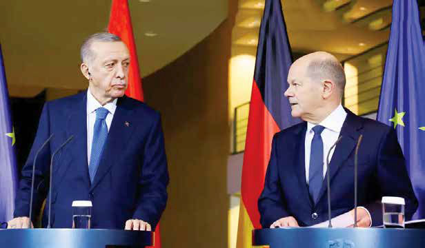 لهیب جنگ غزه در نشست مطبوعاتی شولتس و اردوغان